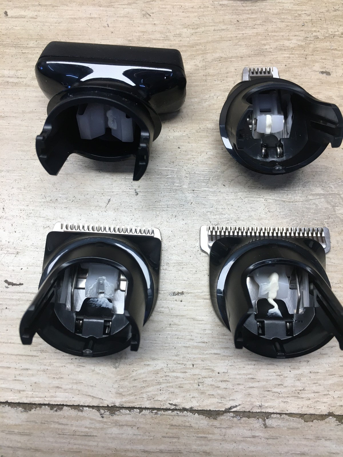 Braun Series 9 Barttrimmer BT9560, +12 Barberutensilien, I39351