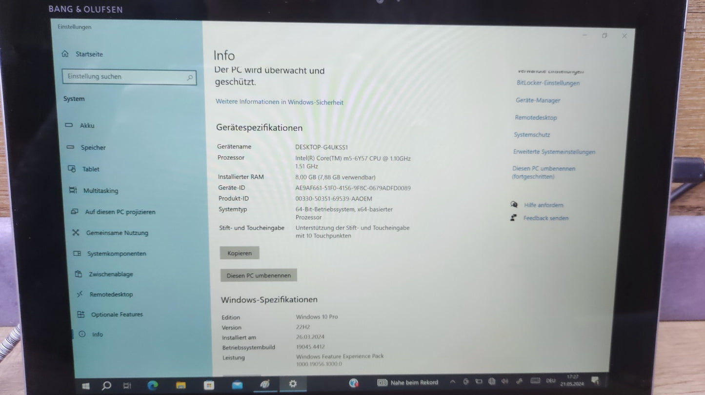HP Elite x2 1012 G1 Tablet 2-in-1 Touch 12" 1920x1280 M5-6Y57 8GB 256GB SSD LTE
