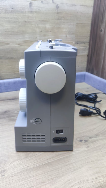 Singer Heavy Duty HD 4423 Nähmaschine, I37725
