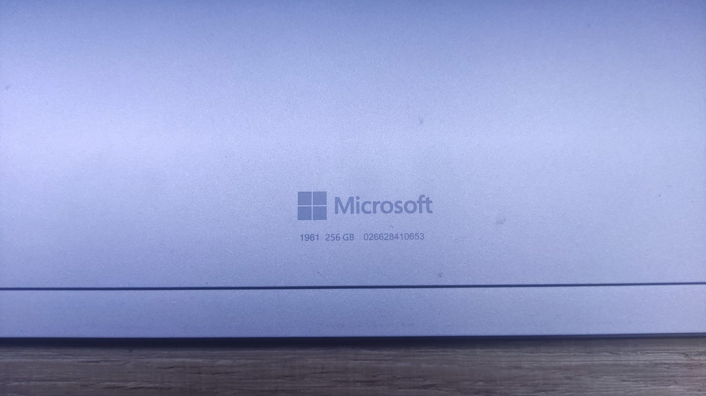 Microsoft Surface Pro 7+ Tablet 12.3" 2736x1824 Intel i5 8GB 256GB LTE GLASBRUCH