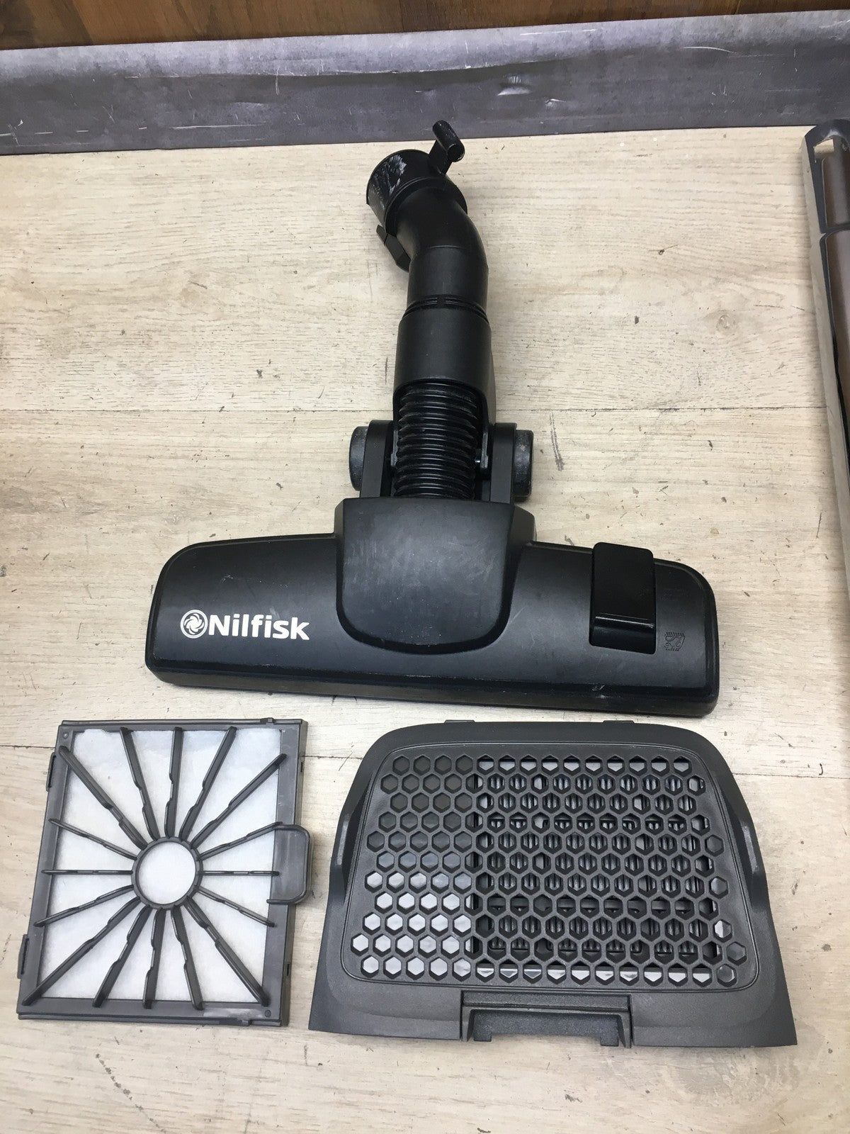 Nilfisk Staubsauger One WB10P05A-HB15, 750W, I38295