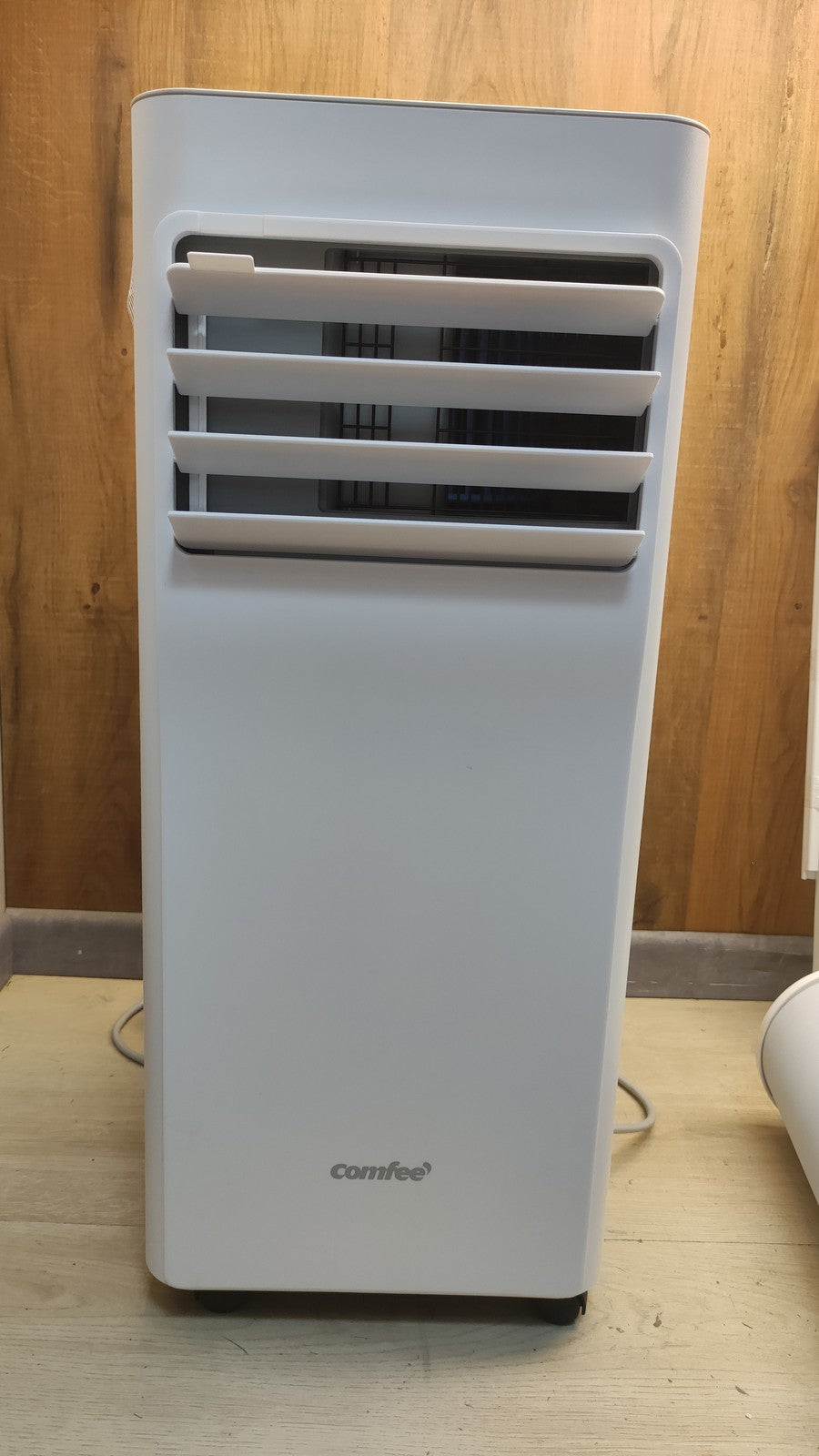 Comfee CPPA-09CRN7-QB6 Mobile Klimaanlage Breezy Cool Pro 2,6, EEK:A, I39630