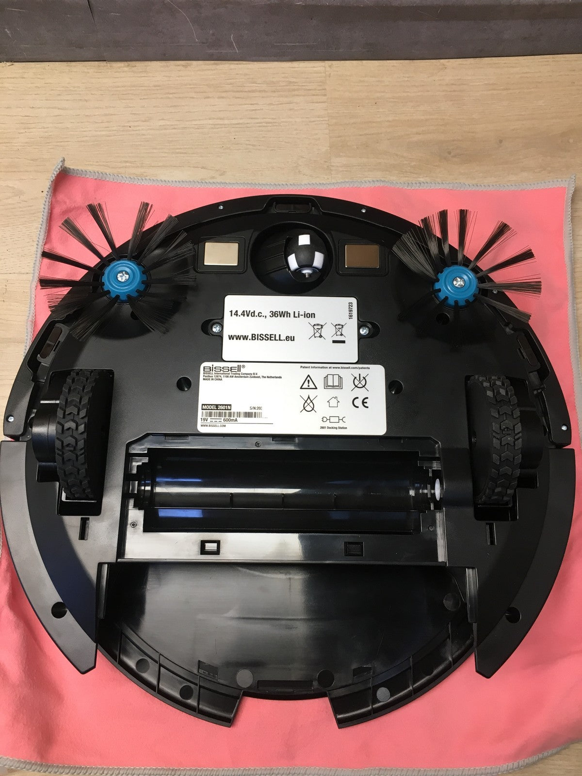 Bissell EV675 Staubsauger-Roboter 2601N, für Hartböden und Teppiche, I36660