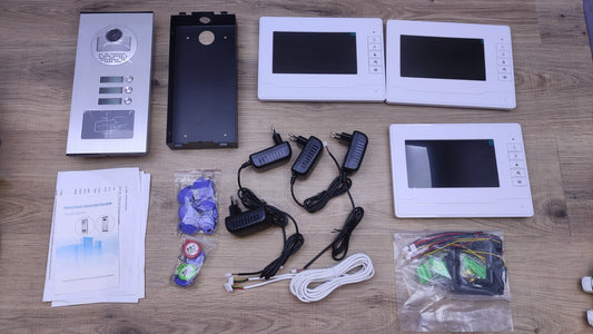 NN99 Video-Türsprechanlage Türklingel Kit 7-Zoll, für 3 Wohnungen, I34362