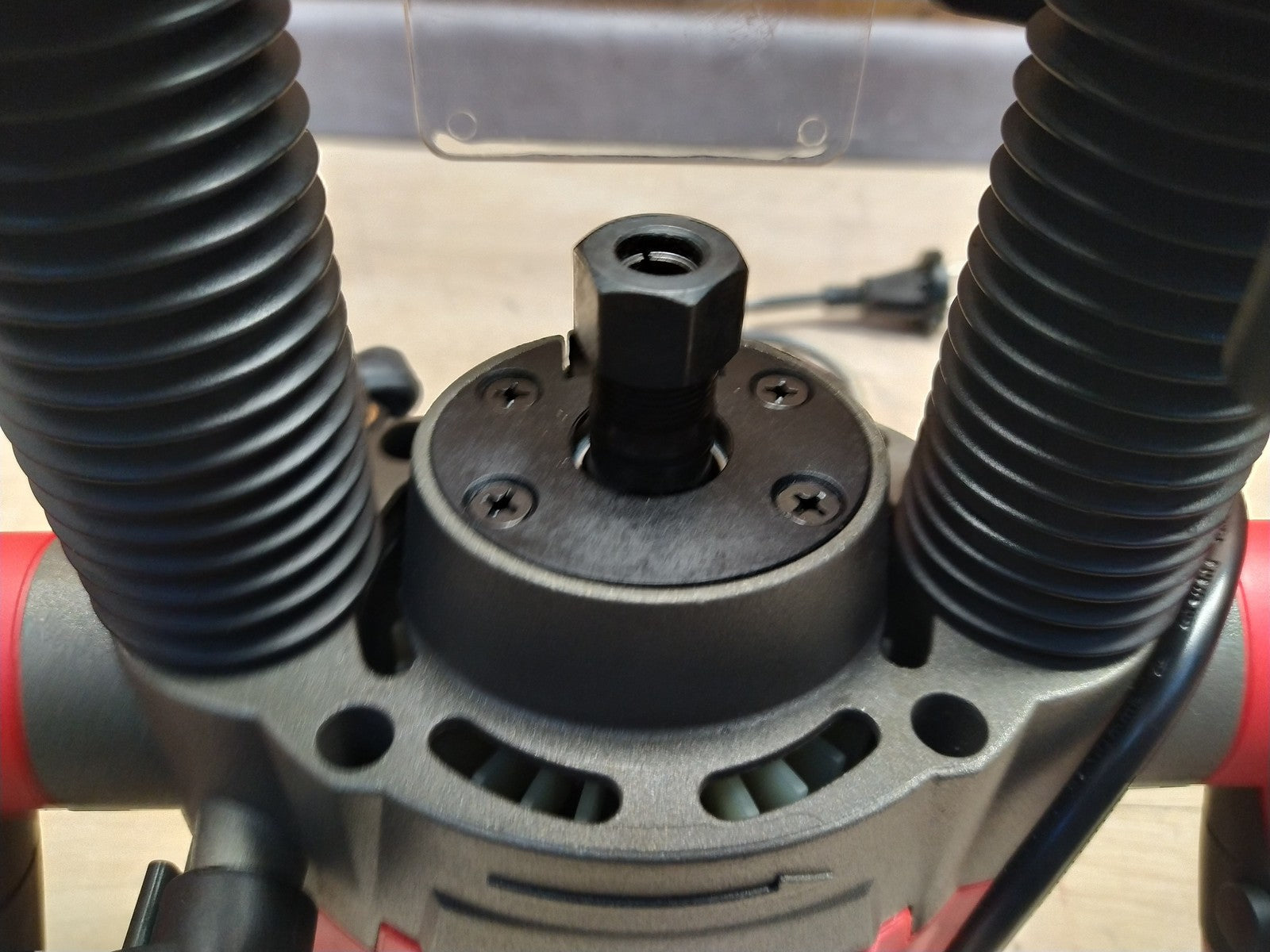 Einhell TC-RO 1155 E Elektro-Oberfräse 1100W Ø 6 und 8 mm, I36943