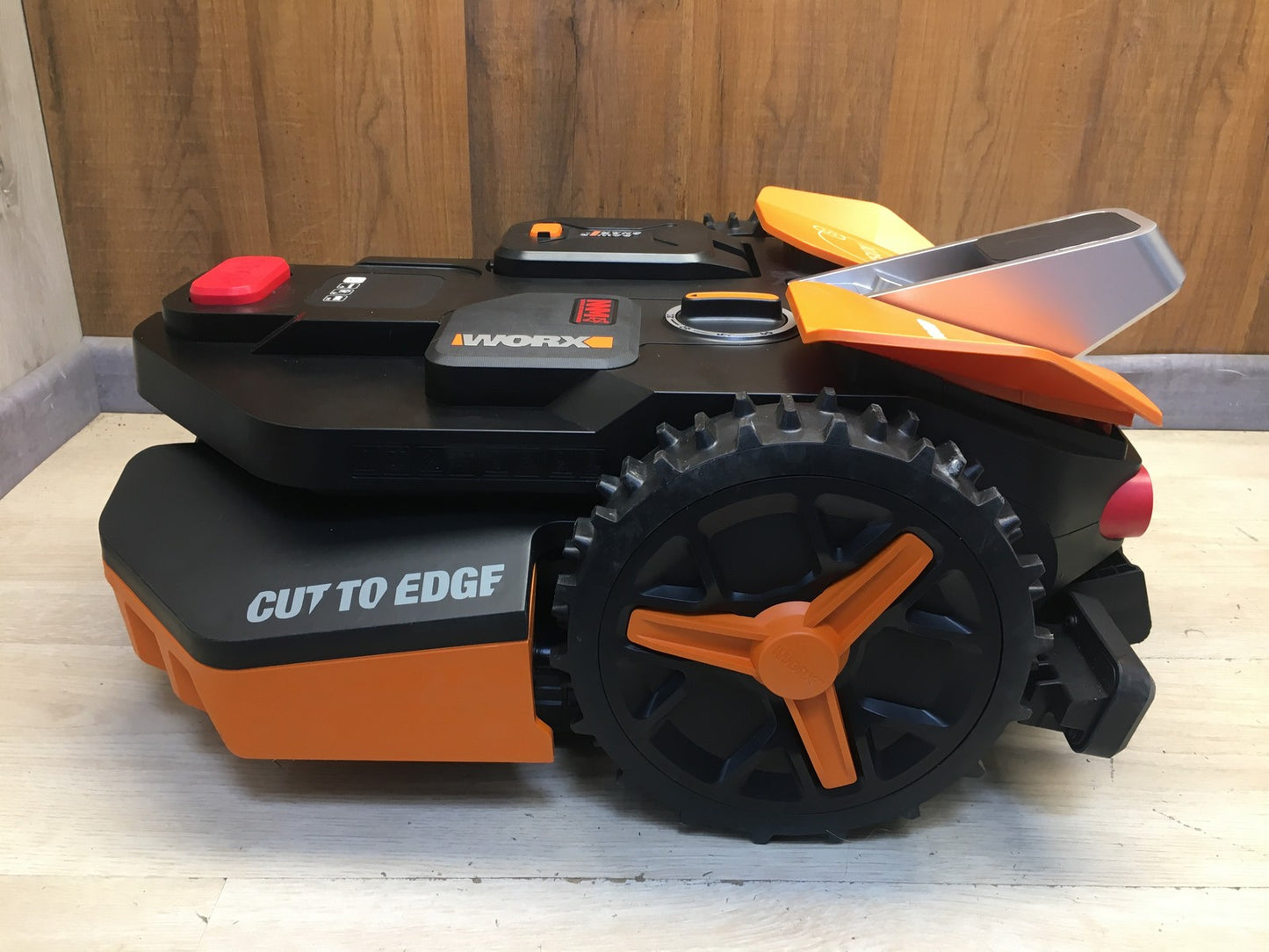 WORX Landroid Vision S250 Mähroboter ohne Begrenzungskabel WR202E I39336