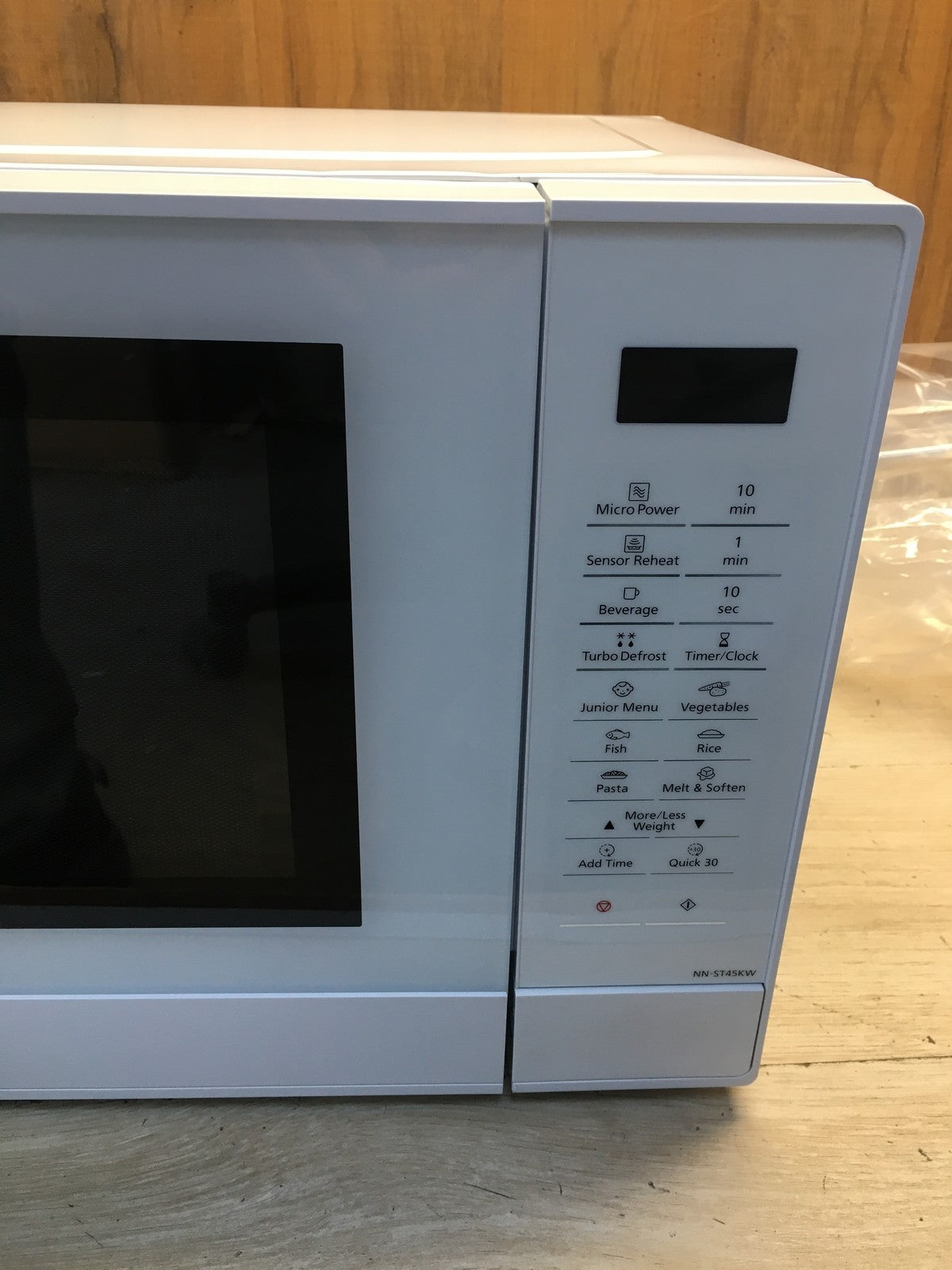 Panasonic NN-ST45KW Mikrowelle, 32 L, Edelstahl, 1000W, I39089