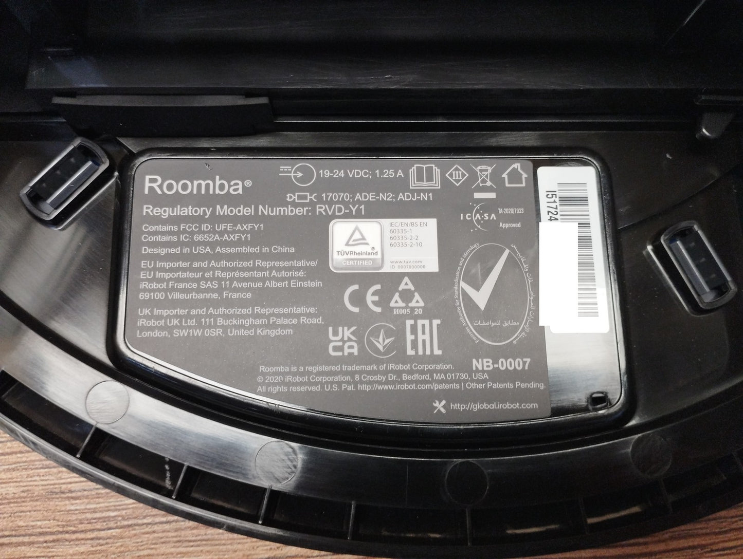 iRobot Roomba Combo i5 Saug-/Wischroboter RVD-Y1, I39750