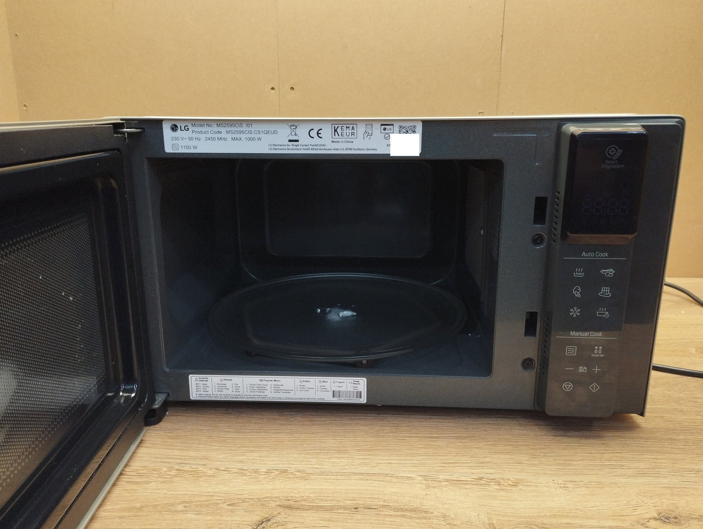 LG MS2595CIS Mikrowelle, (25 Liter, 1000 W, I39409