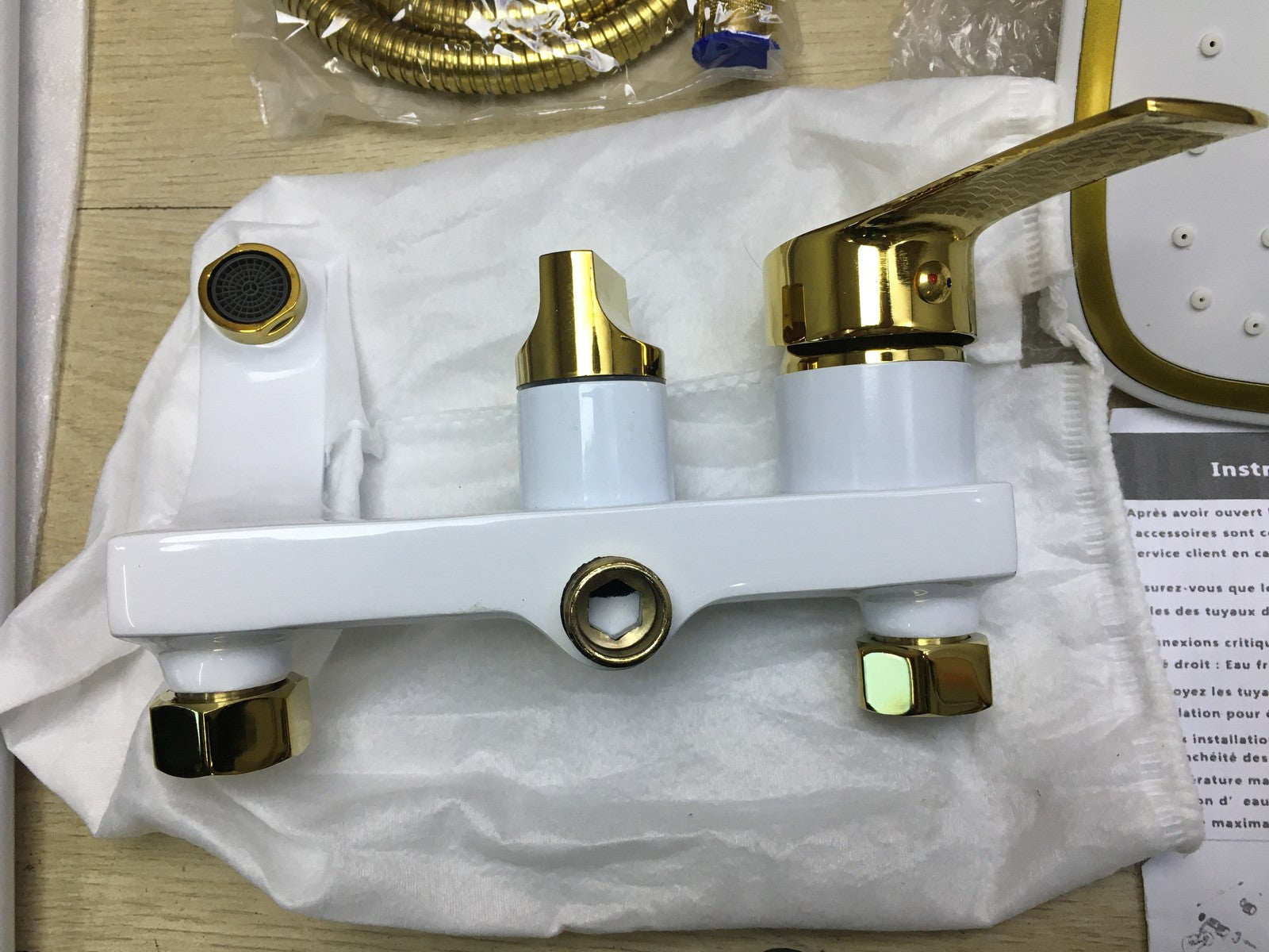 QJUZO Duschset mit Thermostat, Regendusche, golden-weiß, I35101