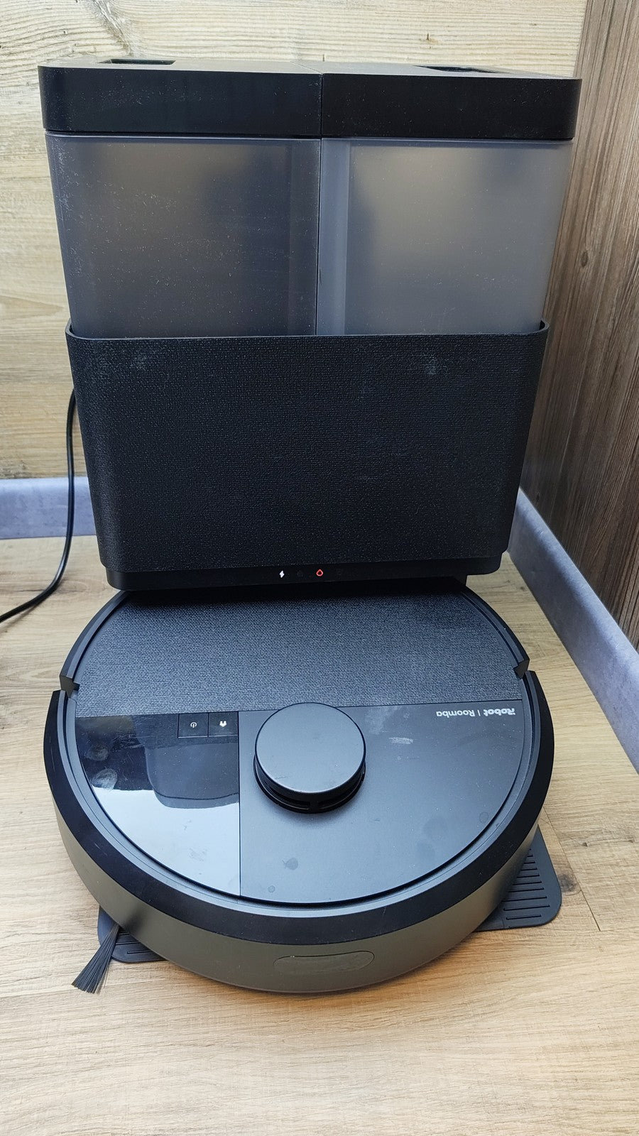 iRobot Roomba Plus Combo Robot Saugroboter mit Wischfunktion RCF-Y1, I39811