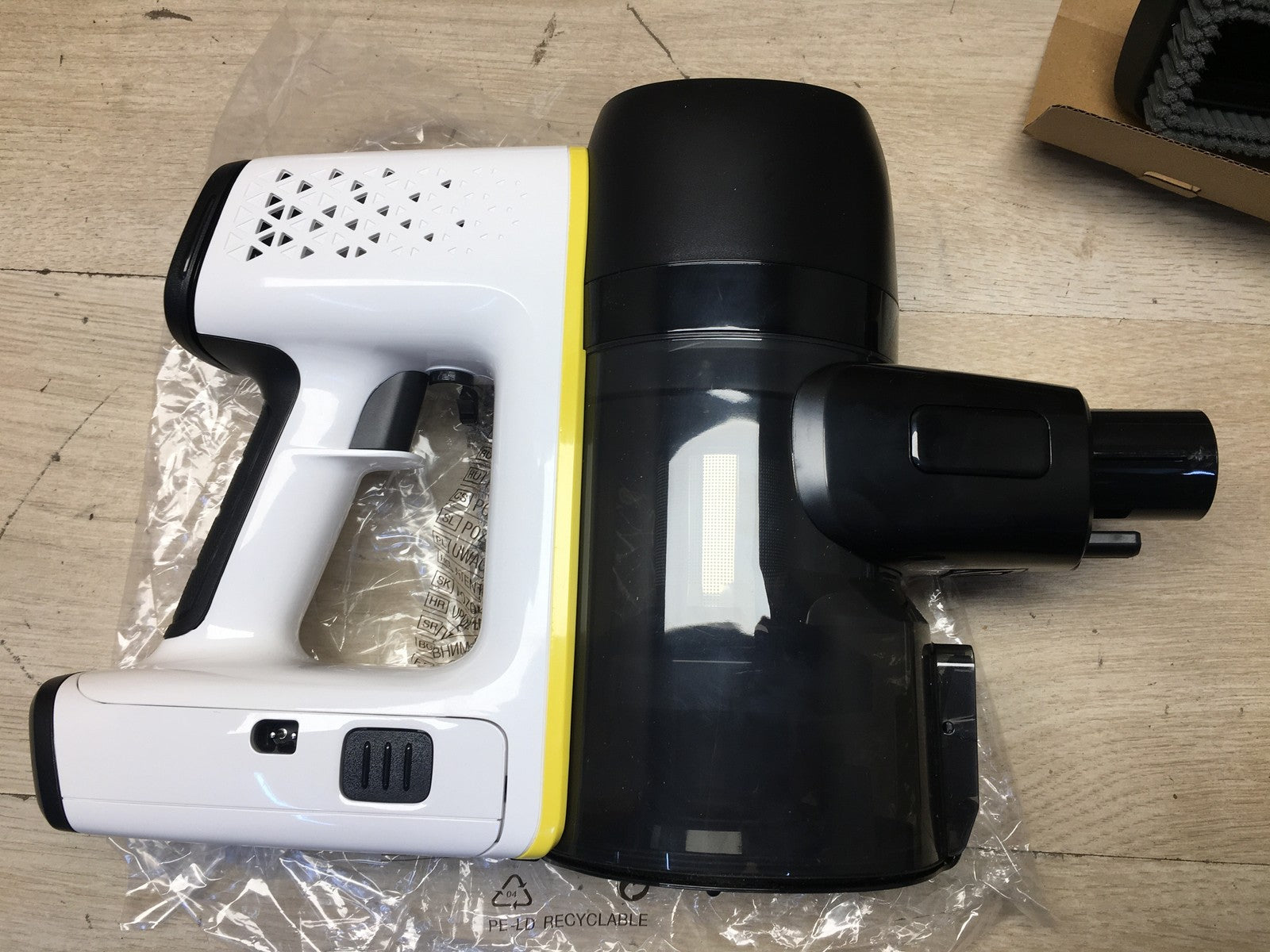 Kärcher VC6 Cordless Akku-Handstaubsauger (1.198-670.0), I36816