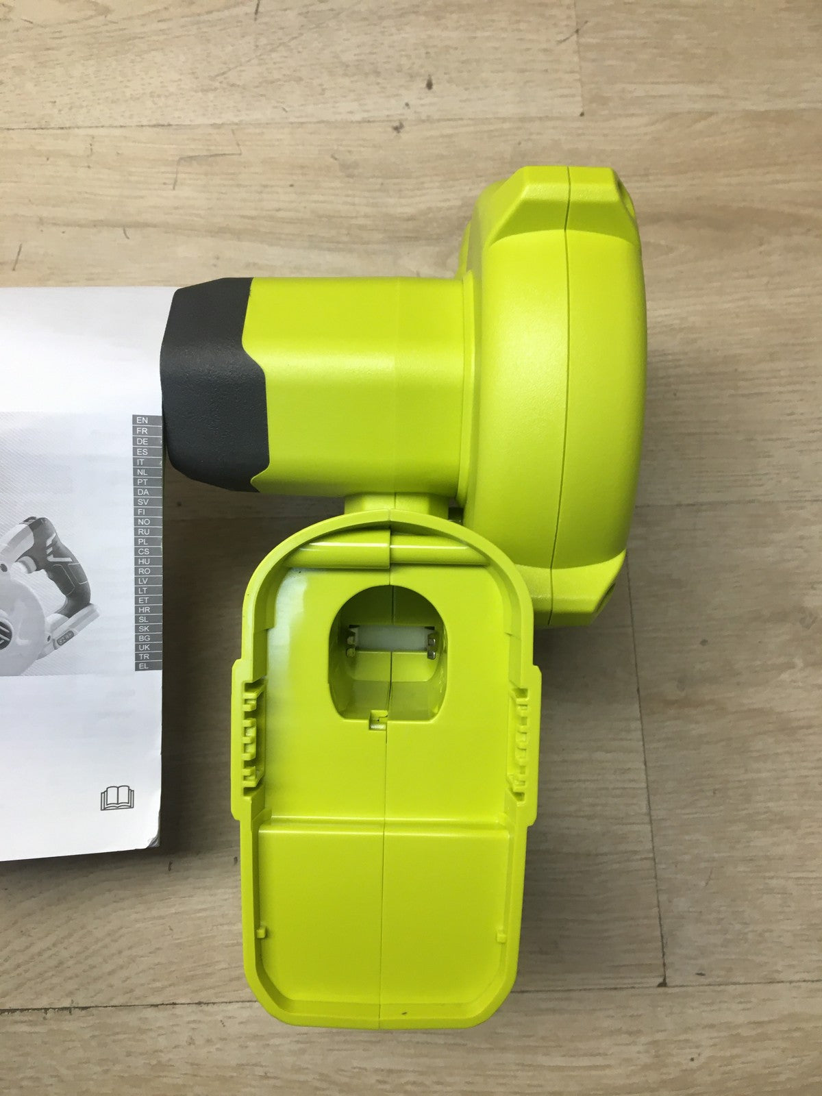 RYOBI 18 V ONE+ Akku-Gebläse R18TB-0 solo Luftvolumen 2,9 m³/min I38203