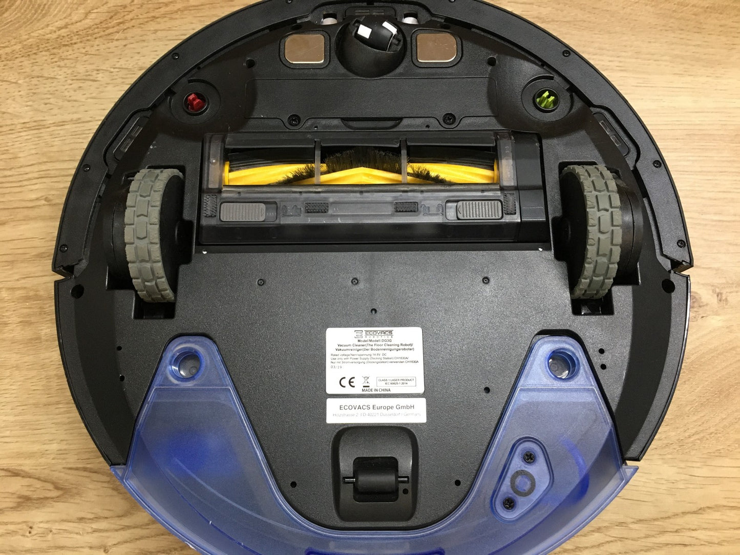 ECOVACS DEEBOT OZMO 930 Saugroboter mit Wischfunktion DG3G, I39805