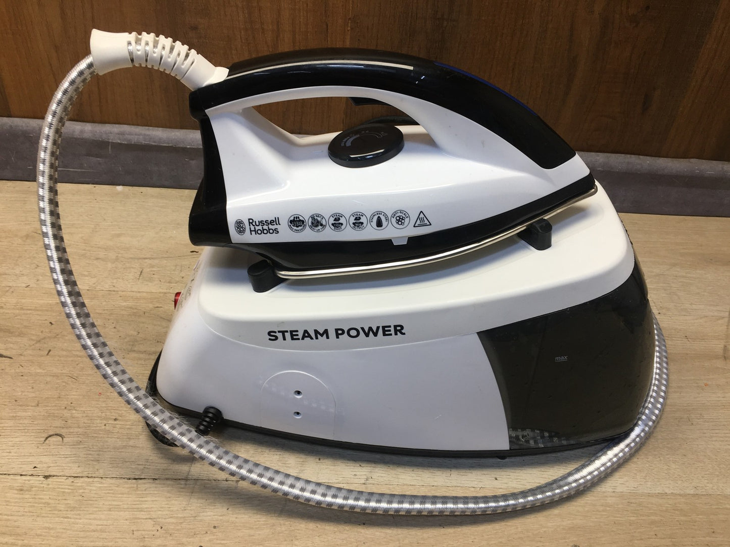 Russell Hobbs 24420-56 Dampfbügelstation Steam Power, 2400W, I39003