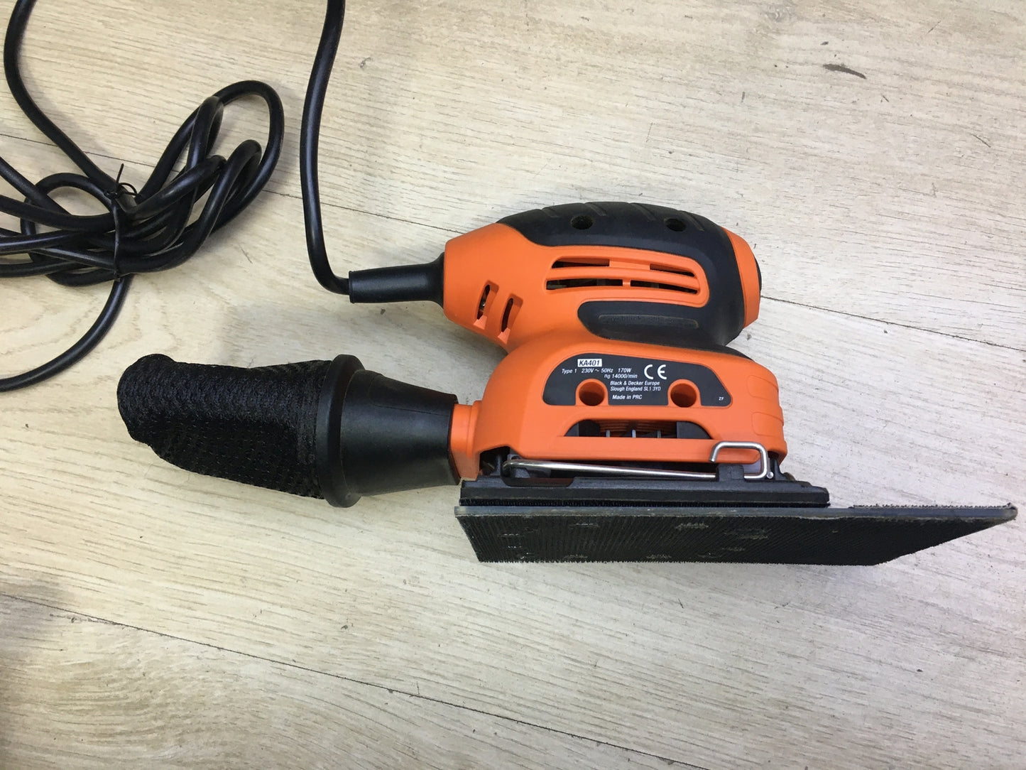 Black & Decker KA401 Schwingschleifer 170 W, I31282