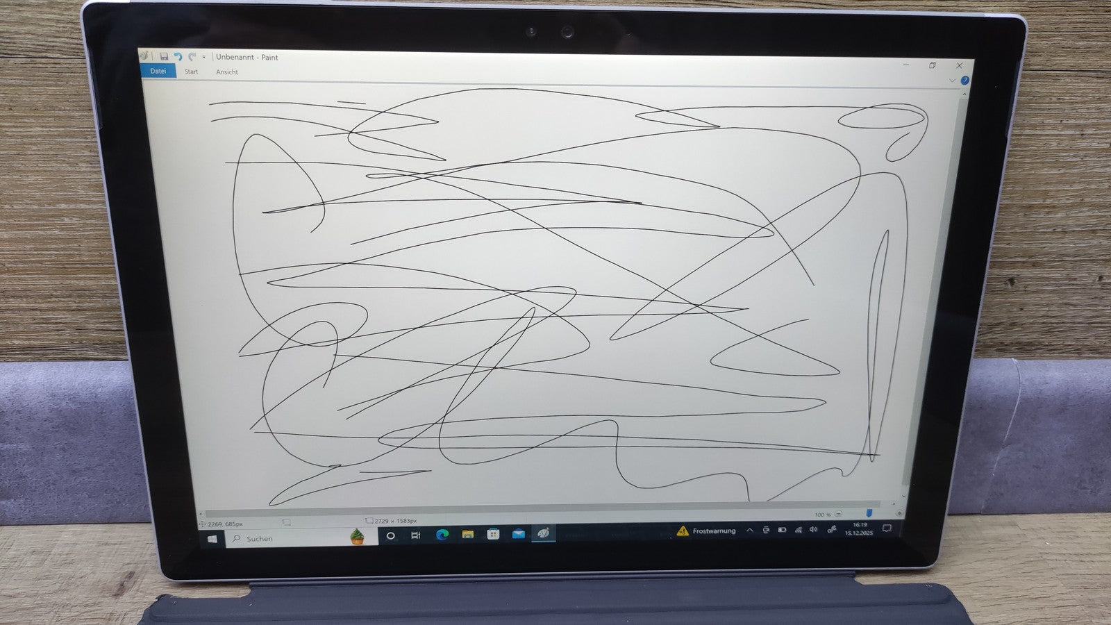 Microsoft Surface Pro 4 Windows Tablet 2736x1824 Touch m3-6Y30 4GB RAM 128GB SSD