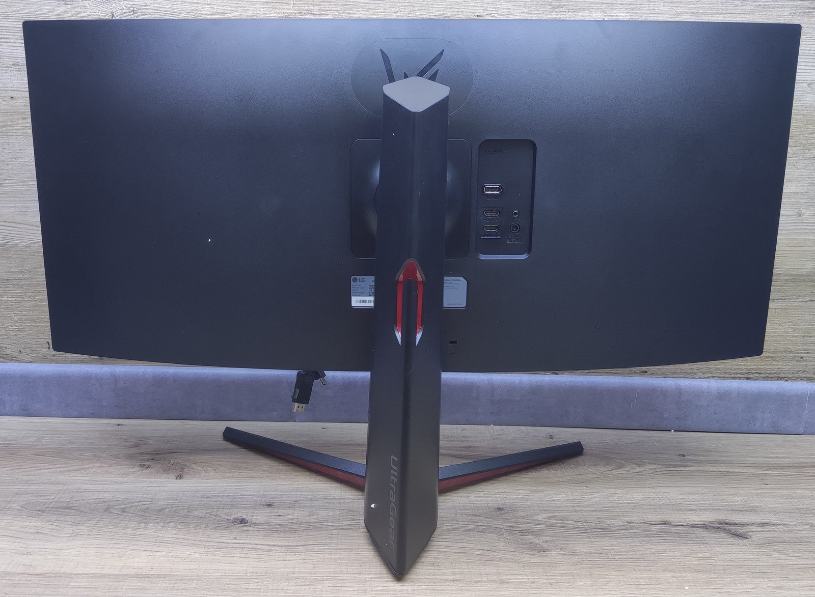 LG UltraGear 34GP63AP-B Monitor 34" Curved 3440x1440 HDR10 AMD FreeSync 160Hz