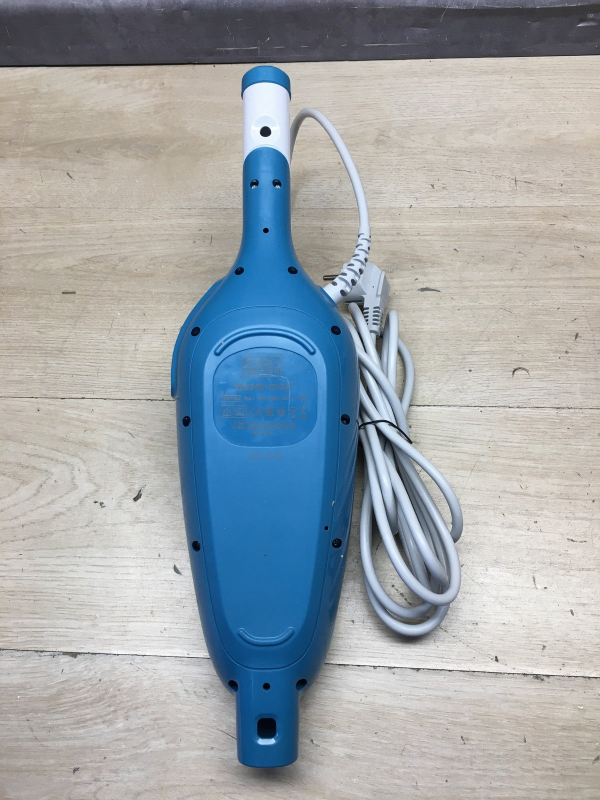 Black+Decker FSMH13E5-QS Dampfwischer mit Handreiniger 5 in 1, I37177