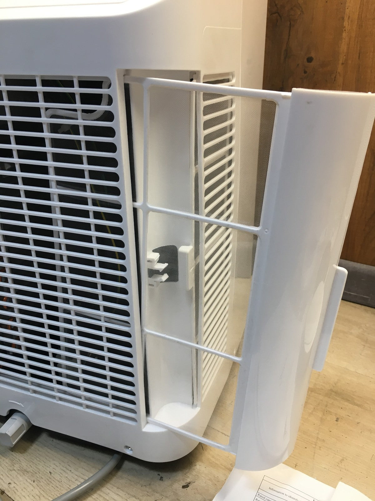 Midea Mobiles Klimagerät Silent Cool 26 Pro WF, 9000 BTU 2,6kW, EEK:A, I39005