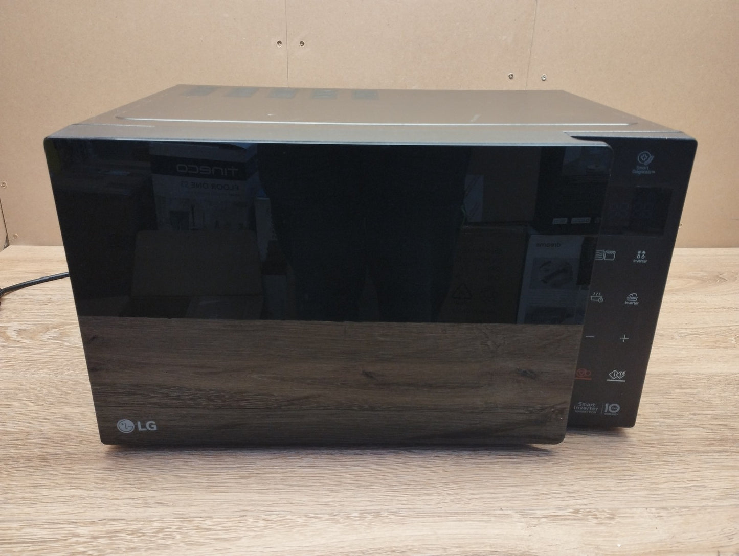 LG MH6535GIS Mikrowelle mit Grill, 25L, 1000W Grill 900W, I39733