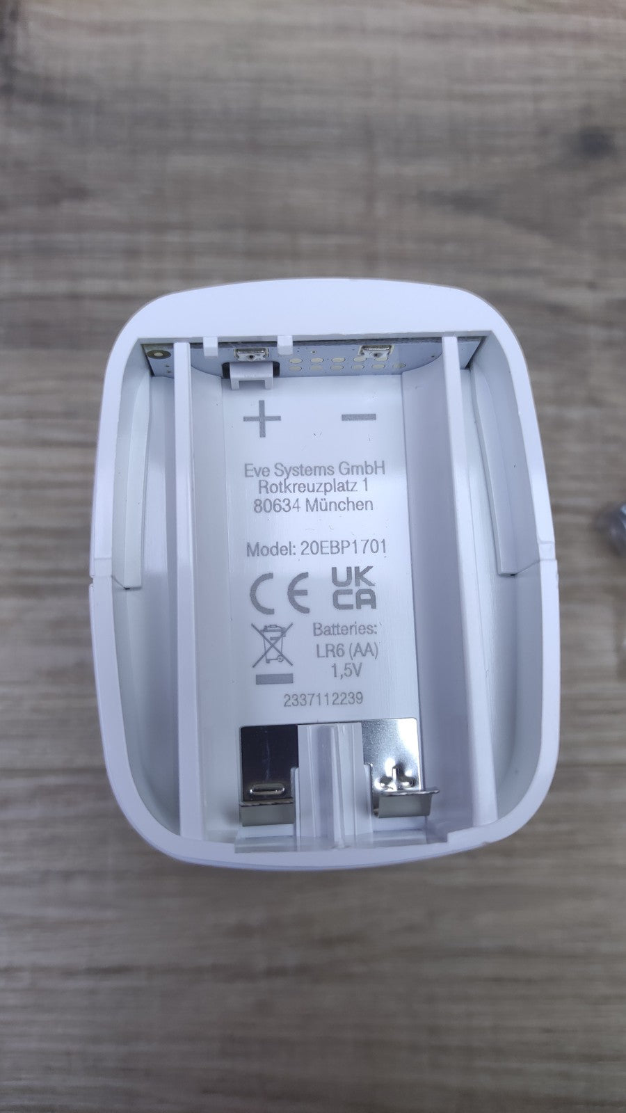 Eve Thermo Smartes Heizkörperthermostat mit LED-Display, I35231