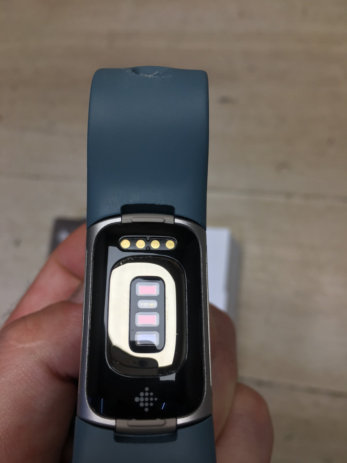 Fitbit Charge 5 Aktivitätstracker FB421, Graublau, I39222