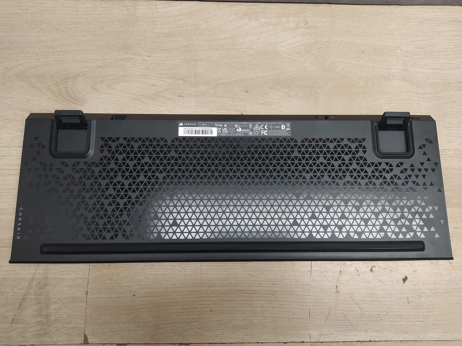 Corsair K100Air Wairless RGB Gaming-Tastatur FR Layout I37754
