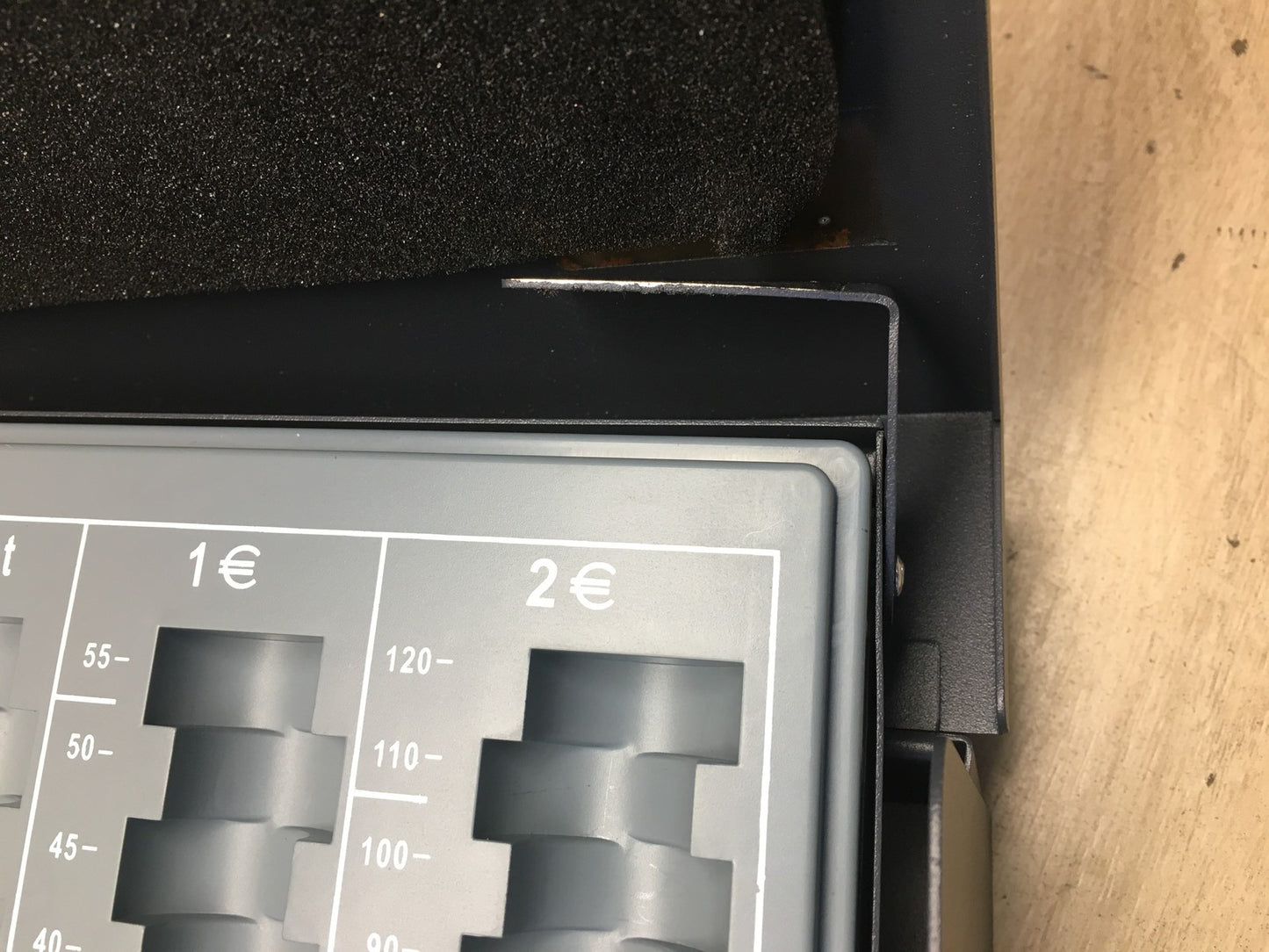 Relaxdays Geldkassette, abschließbar, mit Münzzählbrett und 2 Schlüsseln, I39875
