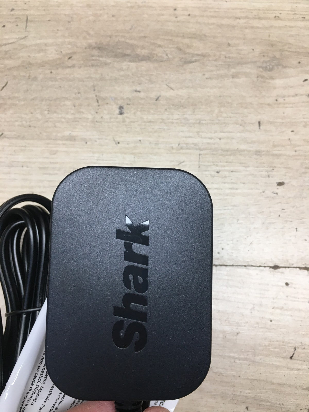Shark XCHRGFA200EU Ladegerät 12V I39430