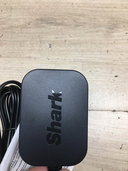Shark XCHRGFA200EU Ladegerät 12V I39430