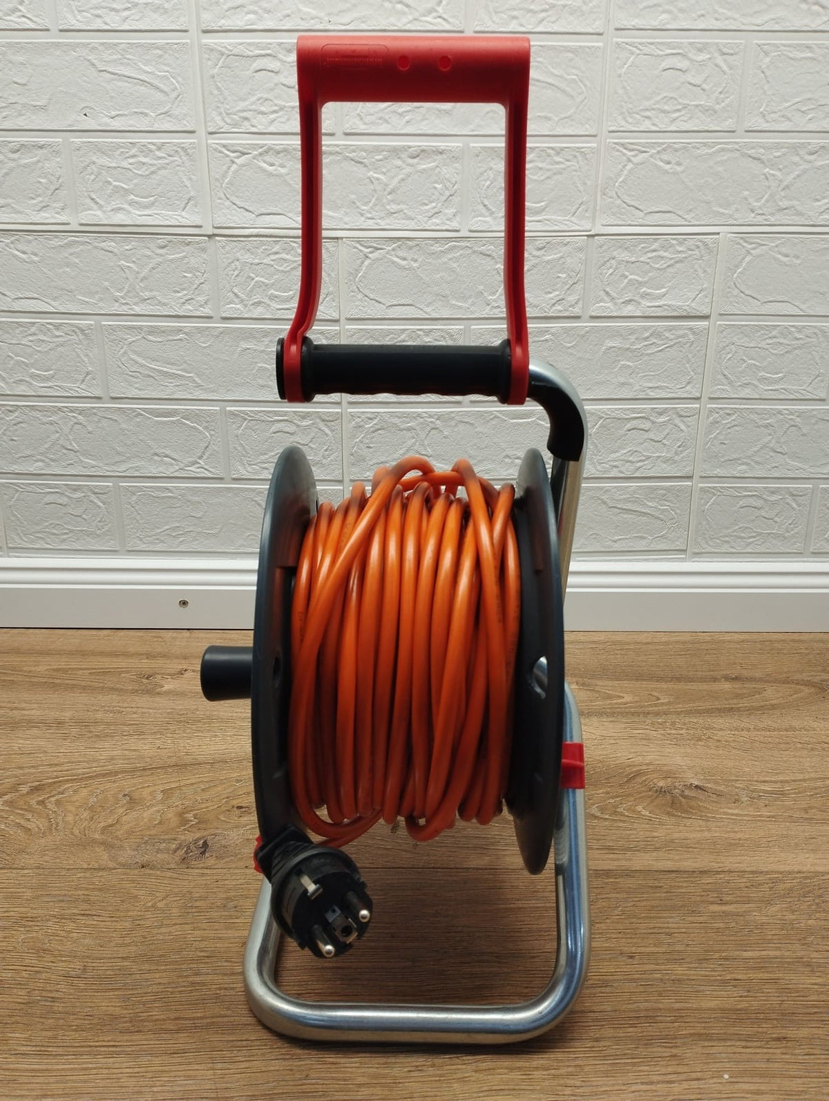Brennenstuhl Garant 25m Kabeltrommel 1 21837 0 500