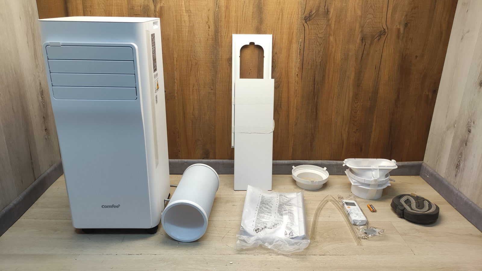 Comfee CPPA-09CRN7-QB6 Mobile Klimaanlage Breezy Cool Pro 2,6, EEK:A, I39630