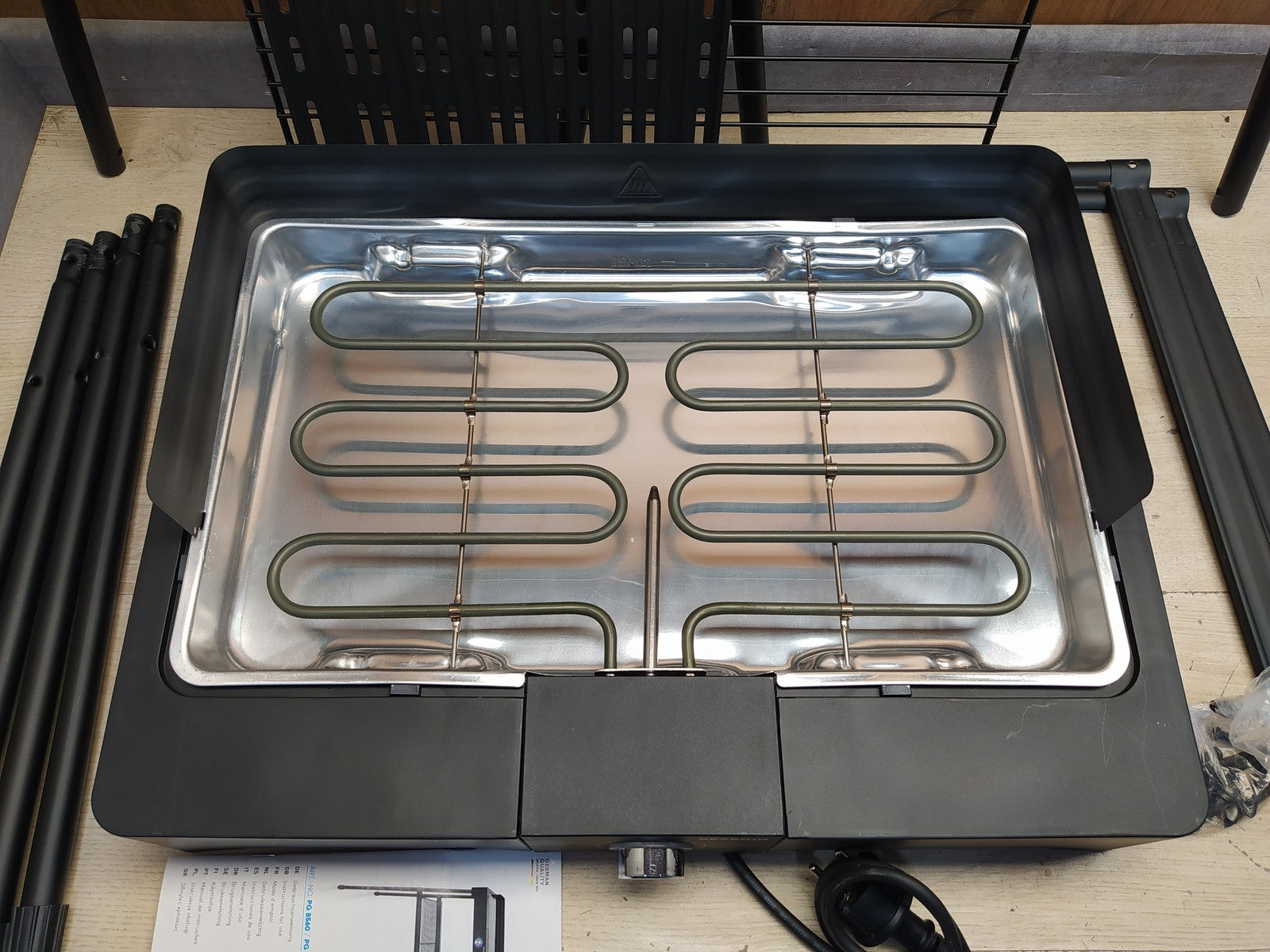 SEVERIN PG 8563 Standgrill mit Standuntergestell und Ablagerost, I38845