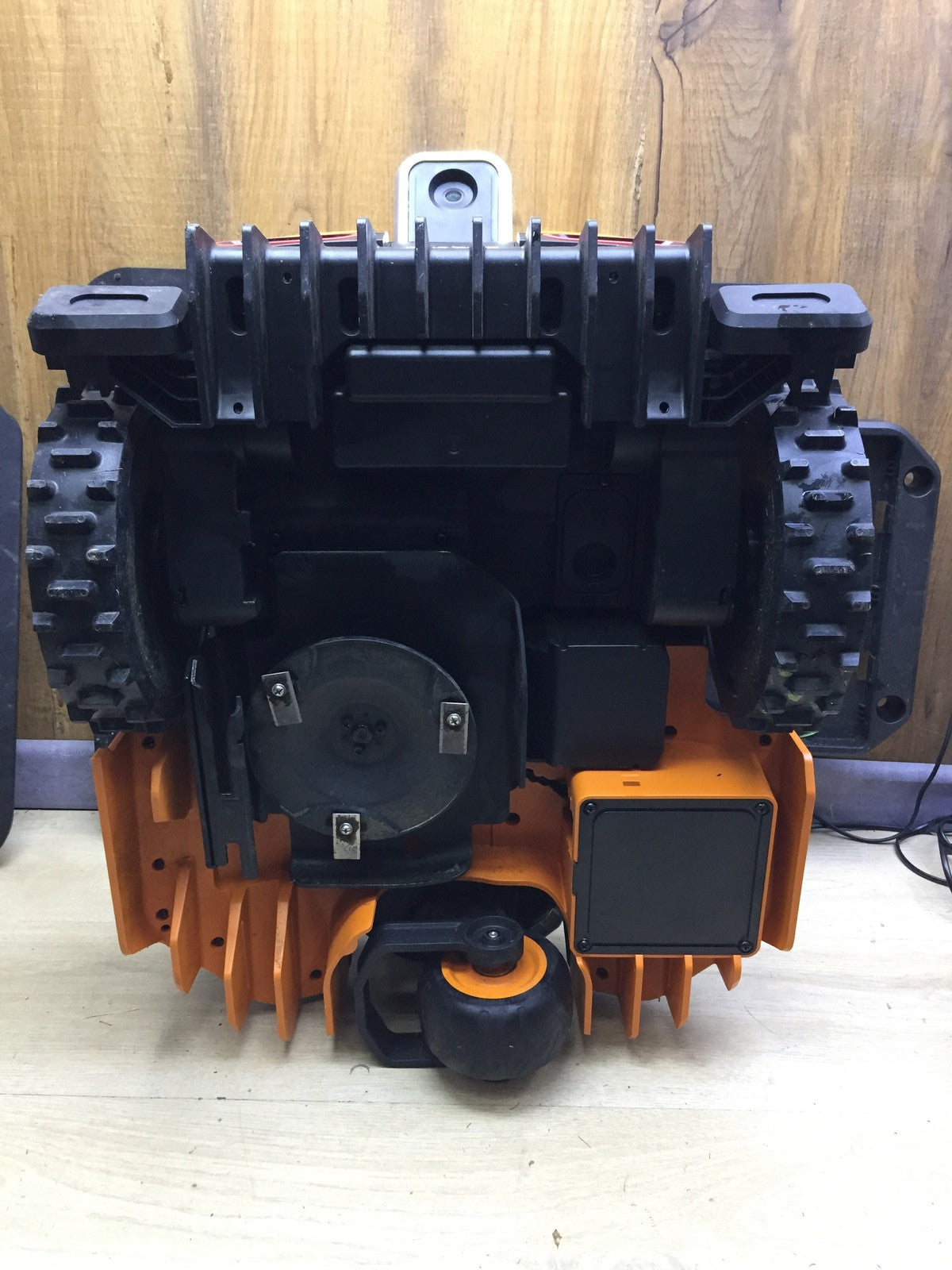 WORX Landroid Vision M550 Mähroboter ohne Begrenzungskabel WR205E, I33988