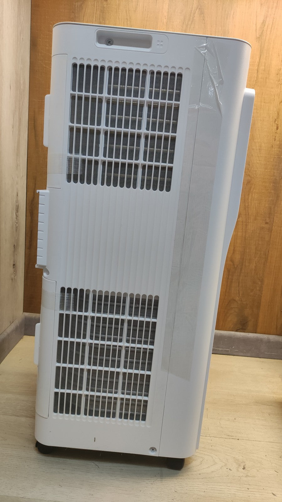 Comfee CPPA-09CRN7-QB6 Mobile Klimaanlage Breezy Cool Pro 2,6, EEK:A, I39630
