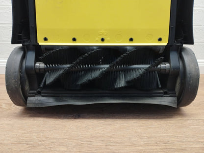 Kärcher S4 Twin 1.766-360.0 Handkehrmaschine Kehrmaschine faltbar gelb