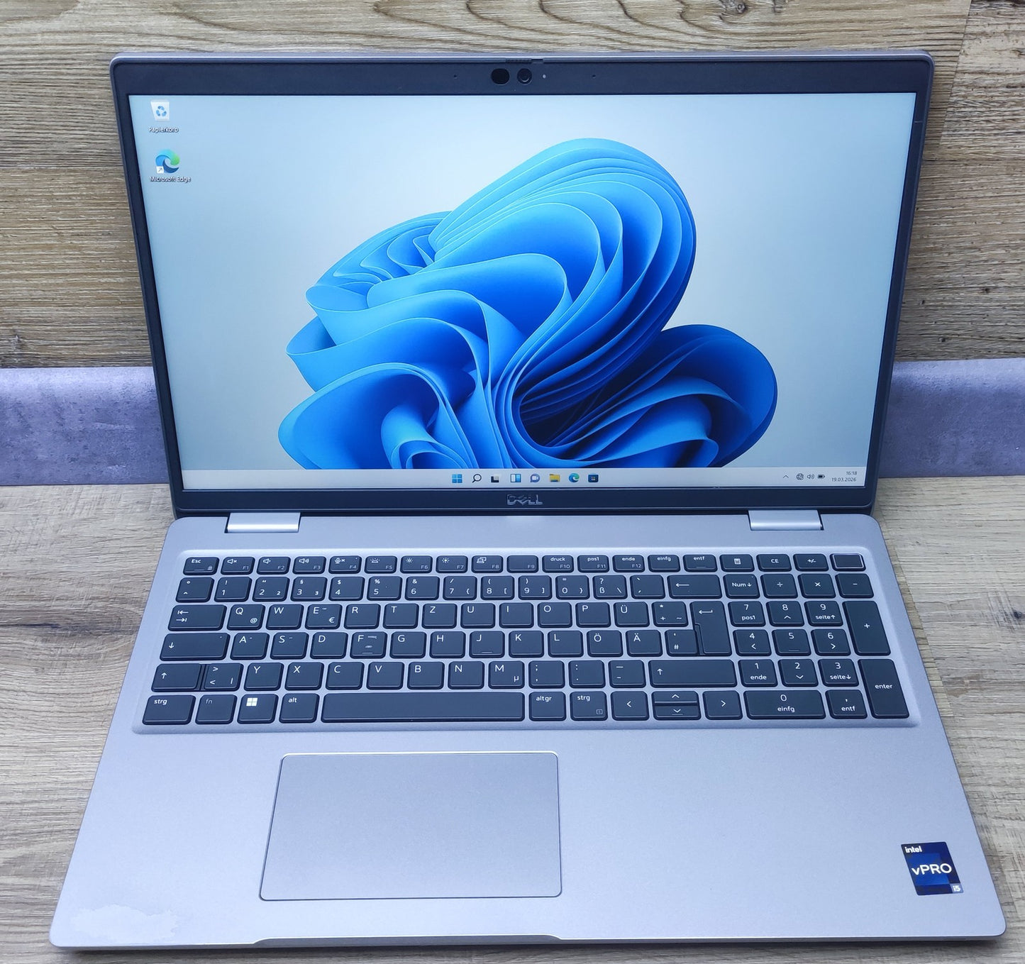 Dell Latitude 5530 Notebook 15.6" Touch FHD i5-1245U 16GB 256GB Thunderbolt LTE