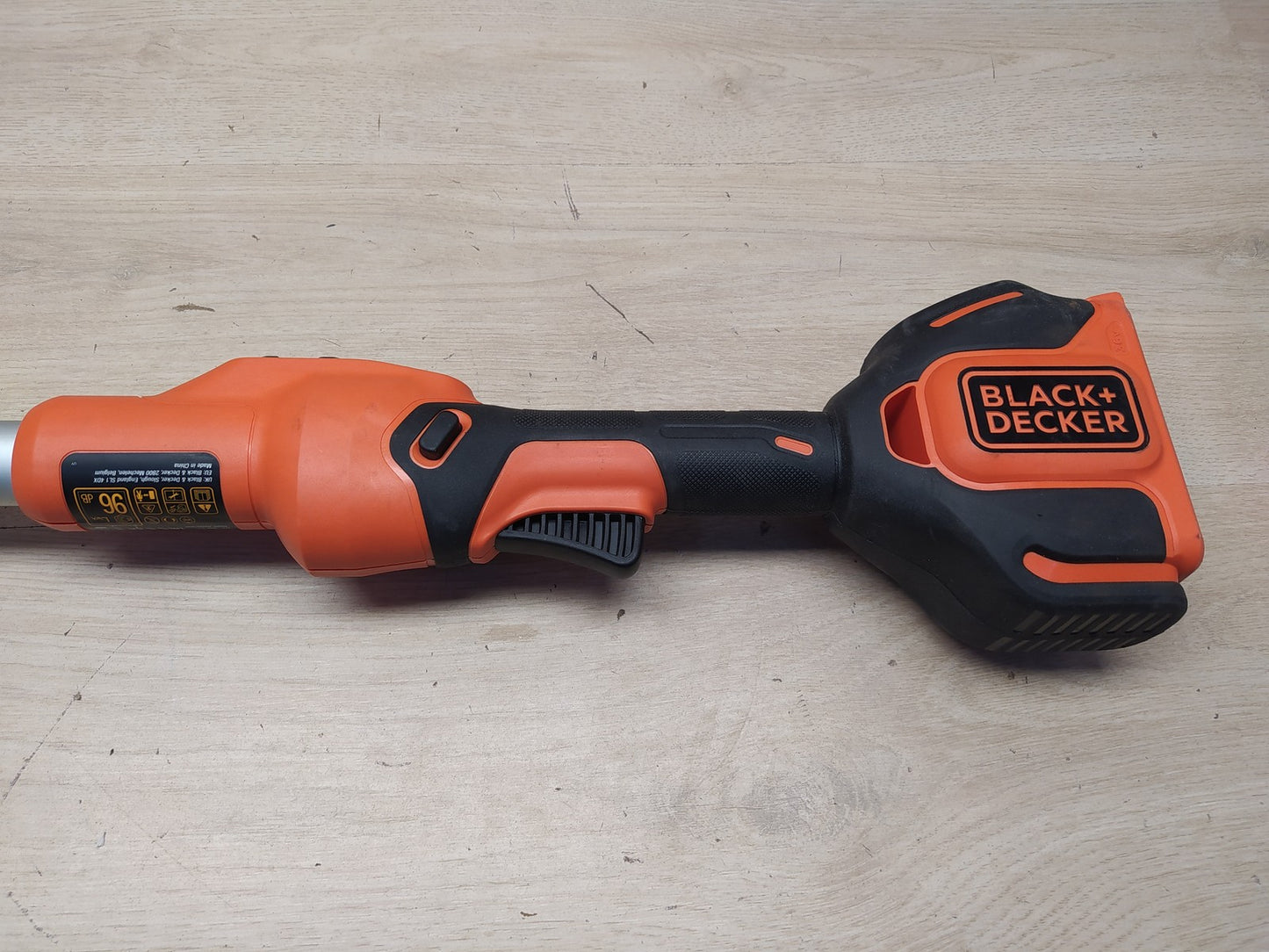 Black+Decker Akku-Rasentrimmer BCSTA536 SOLO, Schnittbreite 33 cm, I36121