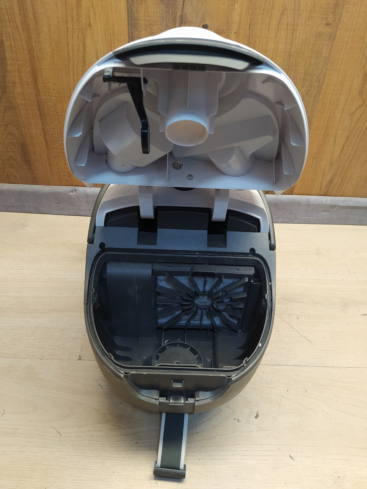 Nilfisk Staubsauger One WB10P05A-HB15, 750W, I37553