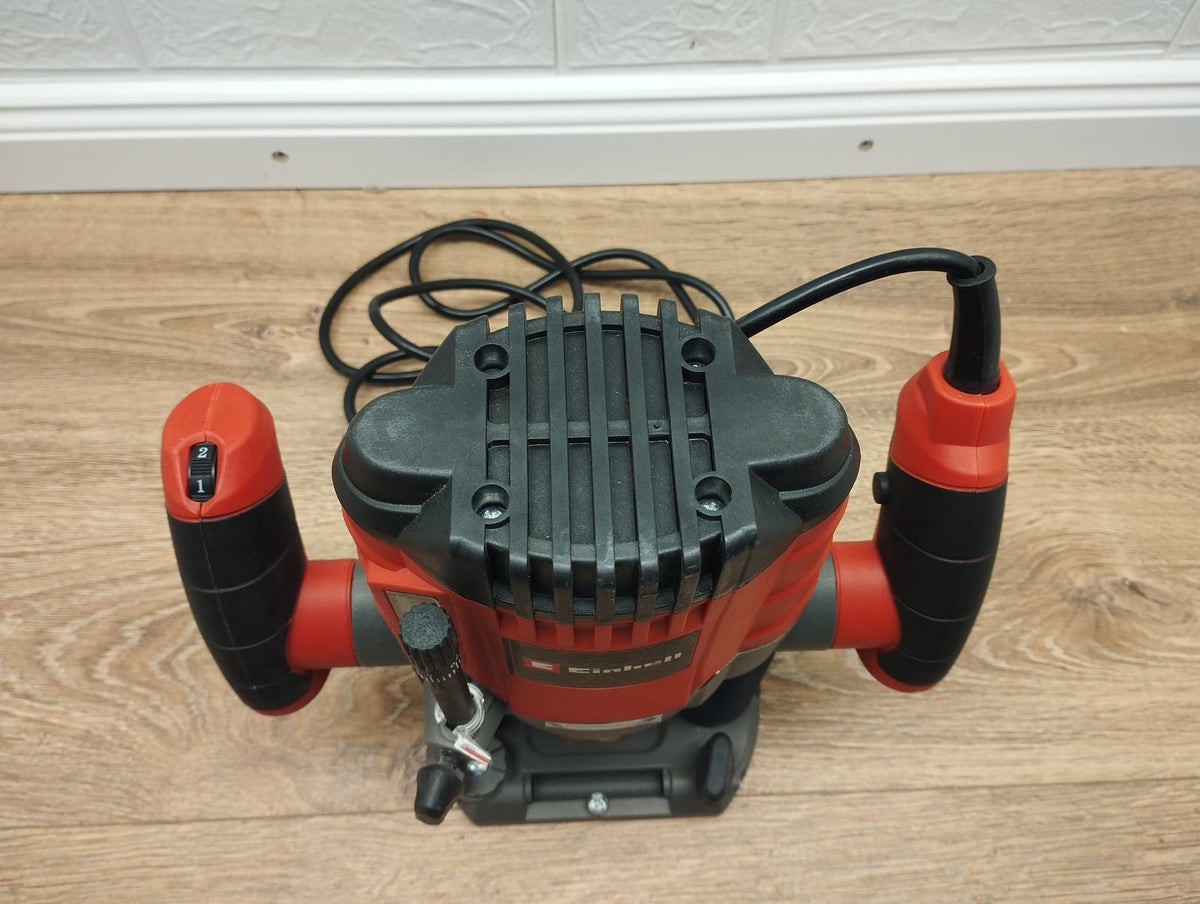 Einhell TC-RO 1155 Kit Oberfräse Elektro Handoberfräse max. 30mm 43.504.75