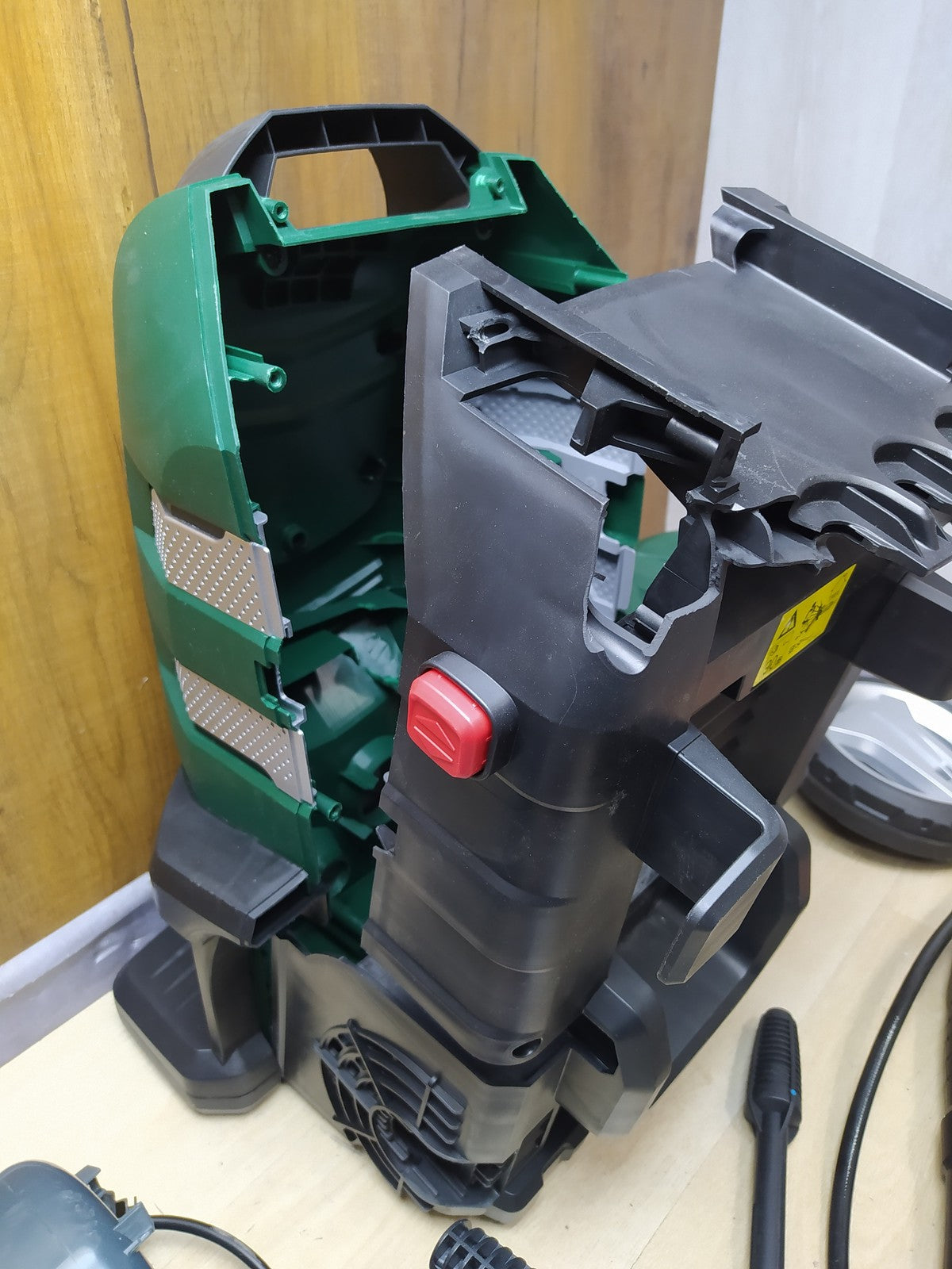 Bosch DIY AdvancedAquatak 150 Hochdruckreiniger 2.2kW 06008A7700, I35607
