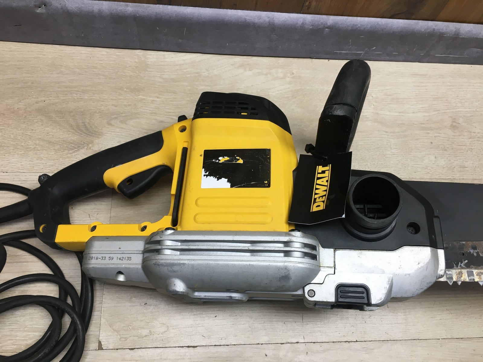 DeWalt DWE398 Alligator Elektro-Fuchsschwanz 1700W, I37184