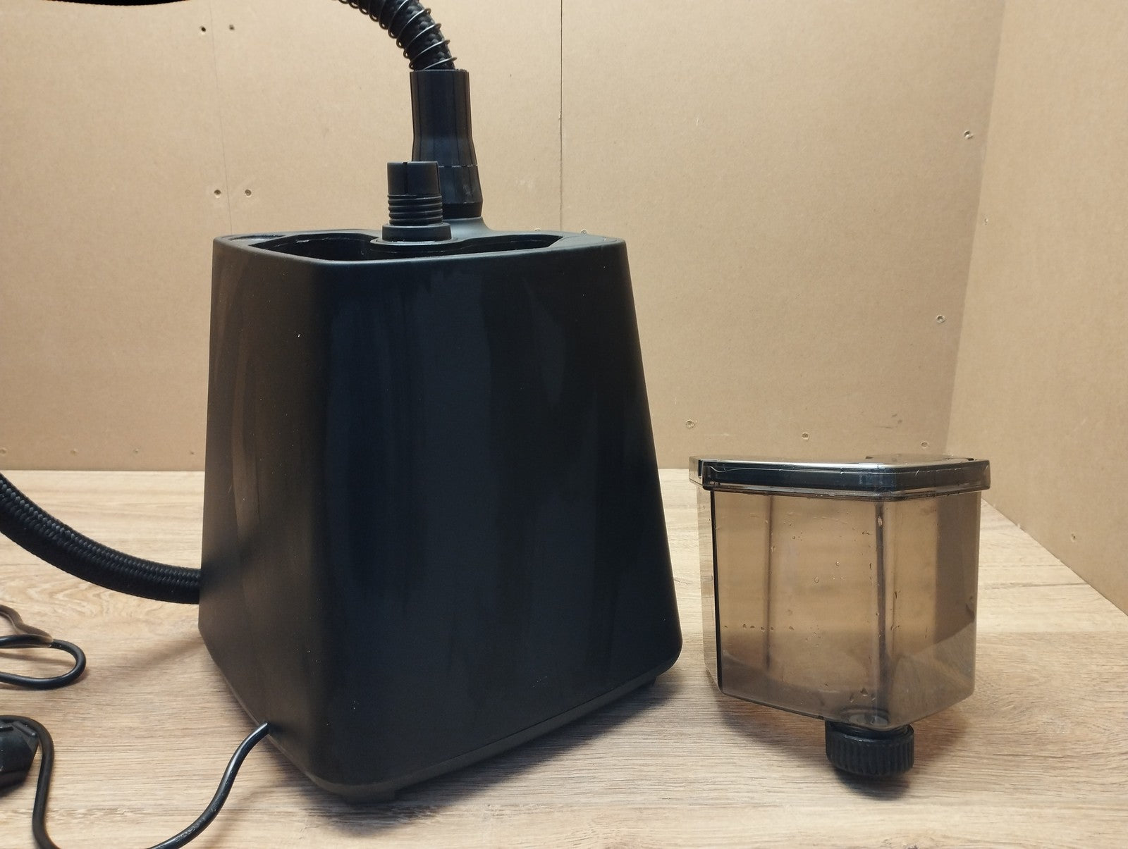 SteamOne H18B Dampfbürste/-glätter, 1800W, I39503