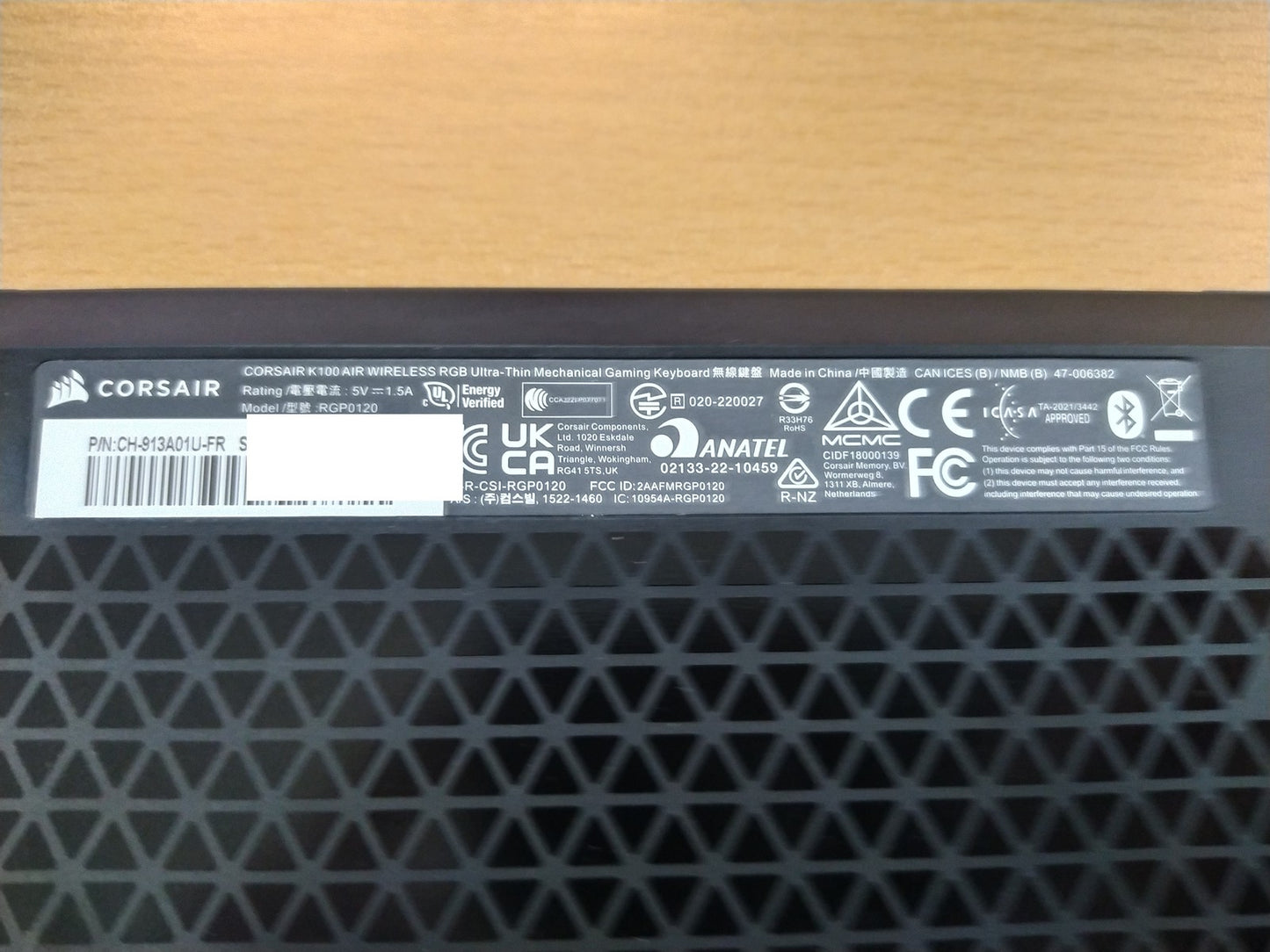 CORSAIR K100 AIR WIRELESS RGB Ultradünne Mechanische Gaming-Tastatur, FR, I36933
