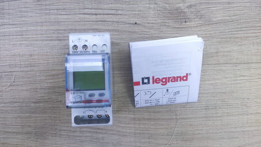 LEGRAND 412631 Wochen-Zeitschaltuhr AlphaRex D21, 1 Kanal, I37474