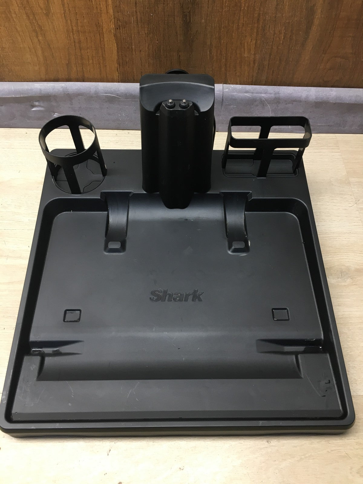 Shark HydroVac Kabelloser Nass-/Trockensauger WD210EU, I36013