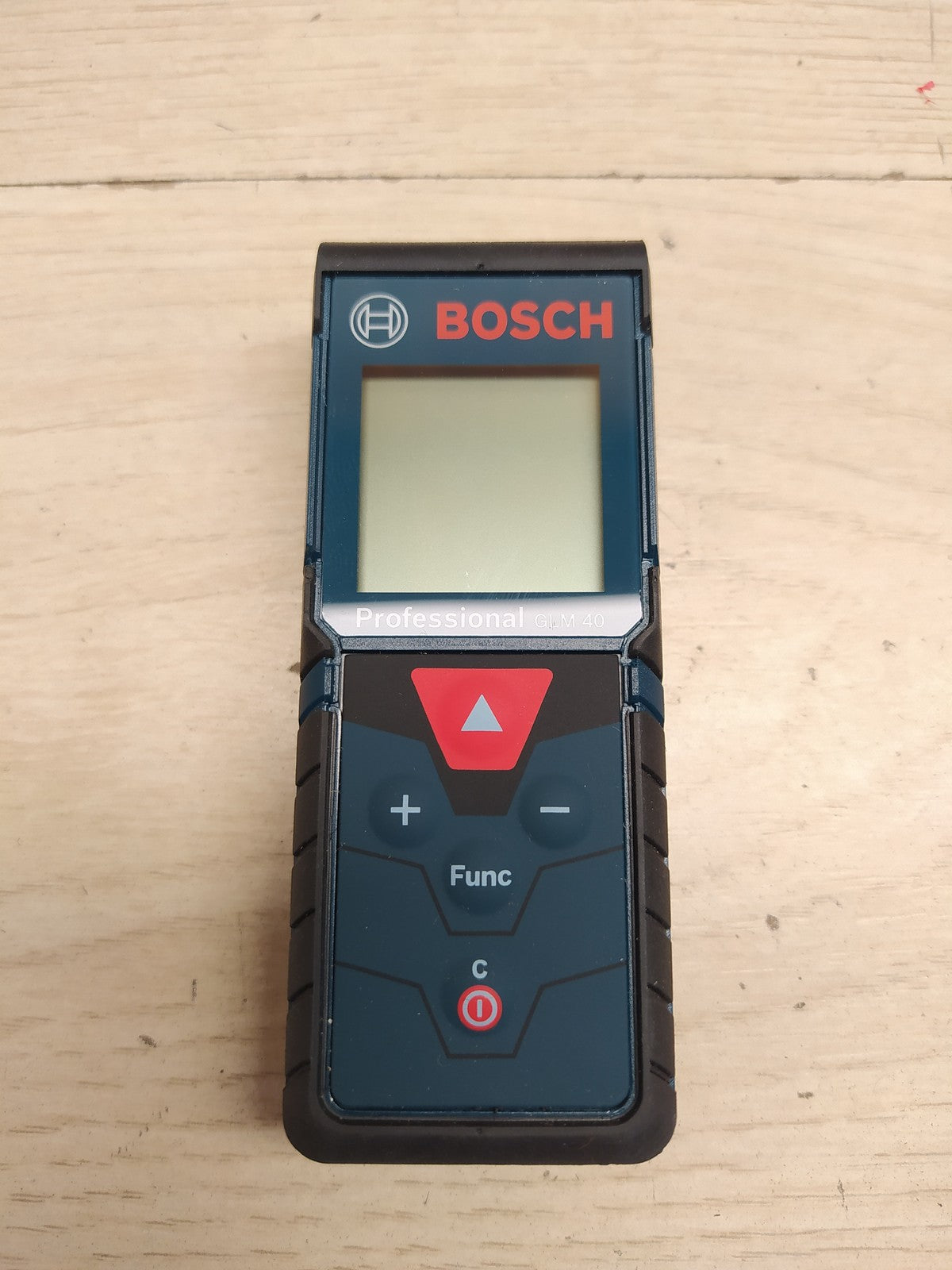 Bosch Professional GLM 40 Laser-Entfernungsmesser inkl. Tasche, I37458