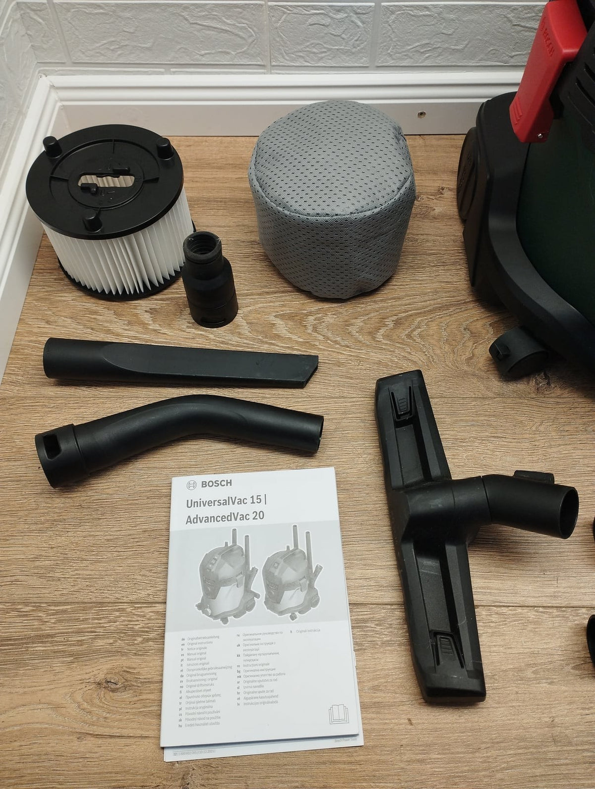 Bosch UniversalVac 15 Nass- und Trockensauger 3603CD1100 1000 W IPX4
