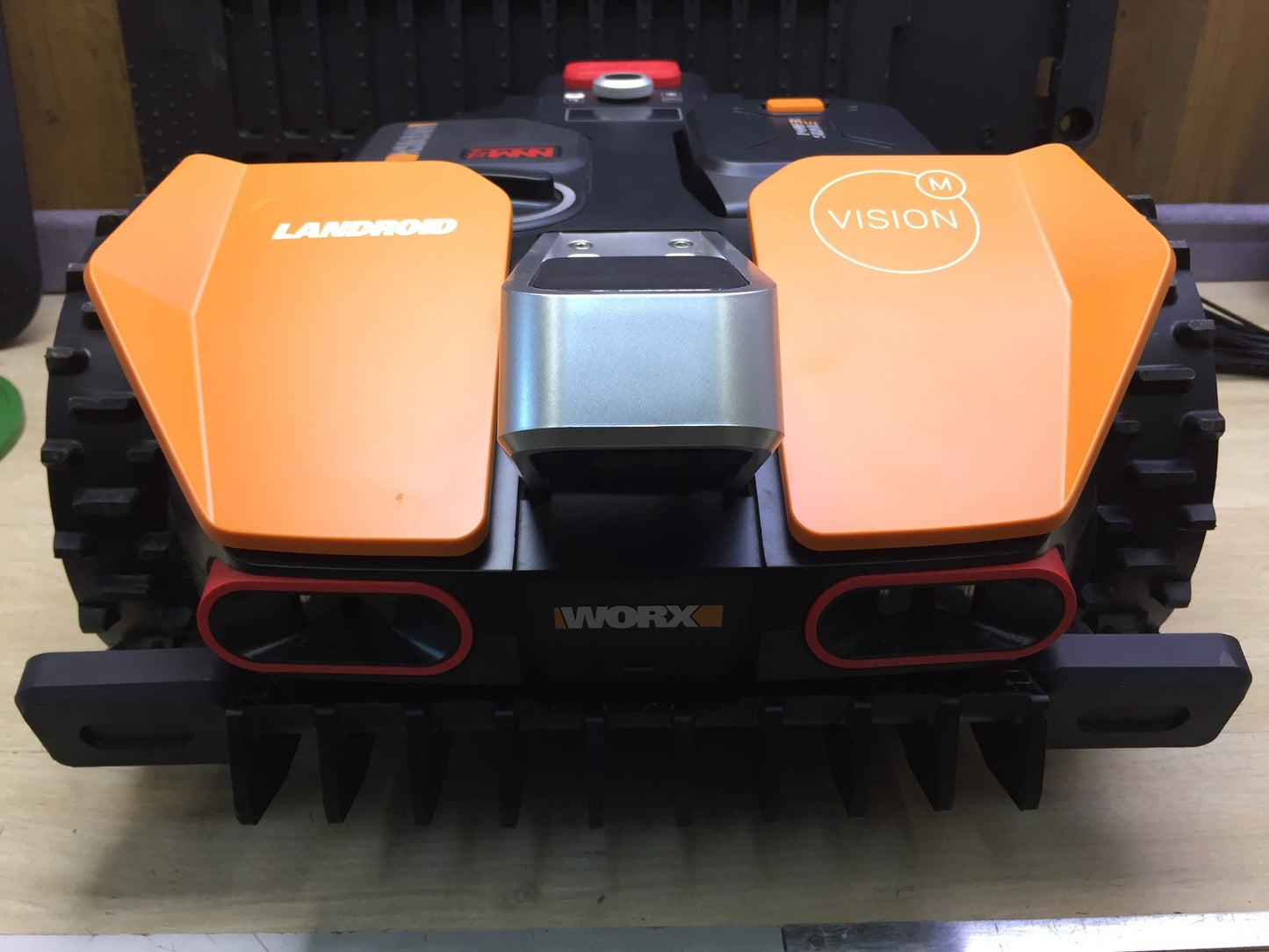 WORX Landroid Vision M800 Mähroboter ohne Begrenzungskabel WR208E.1 I33594